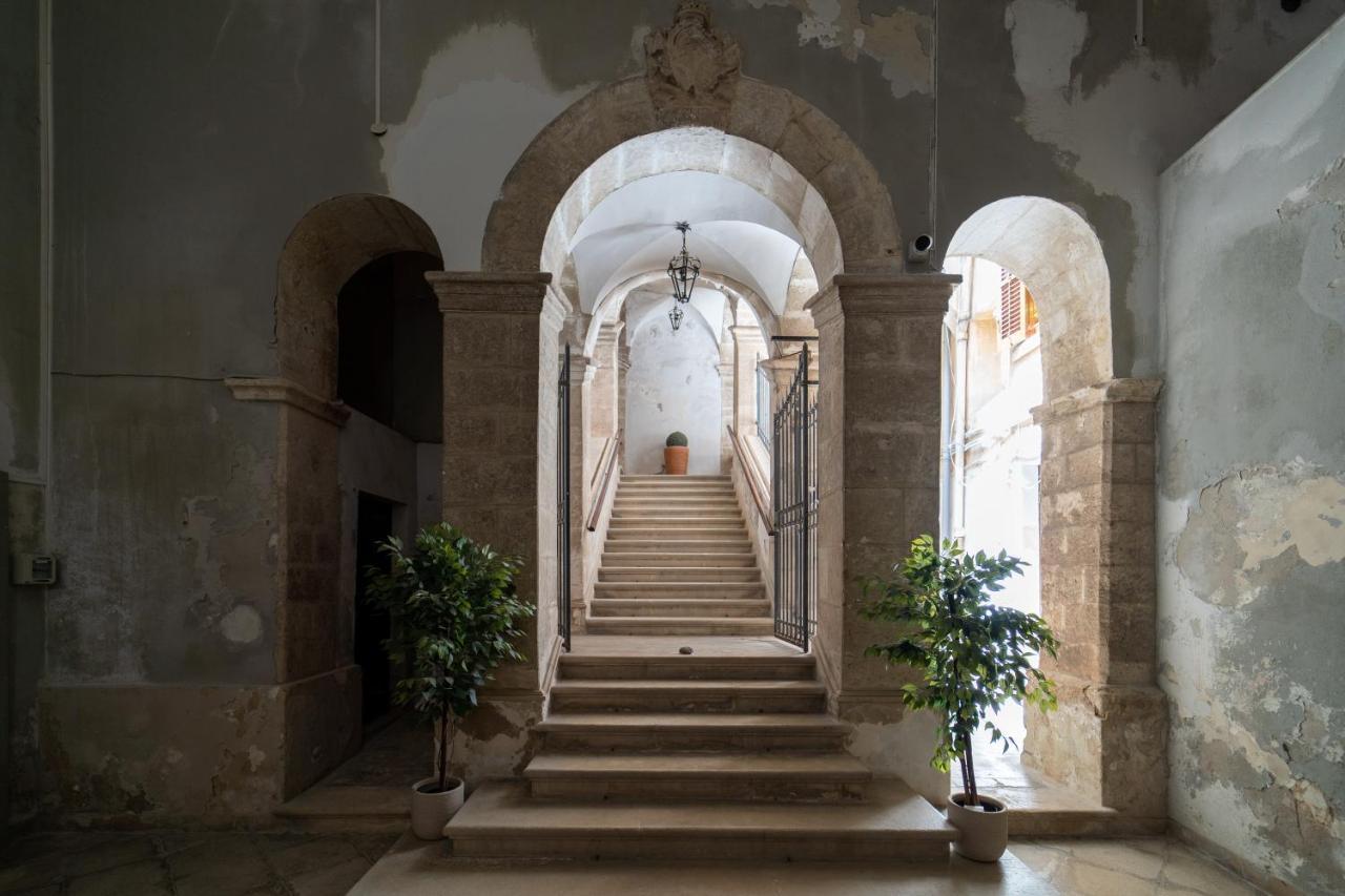 Piazza Duomo Panoramic Loft With Terrace Syracuse